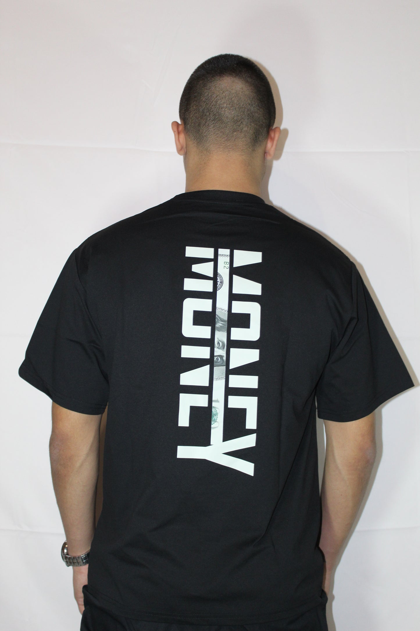 Mъжка тениска MONEY HM-220 BLACK